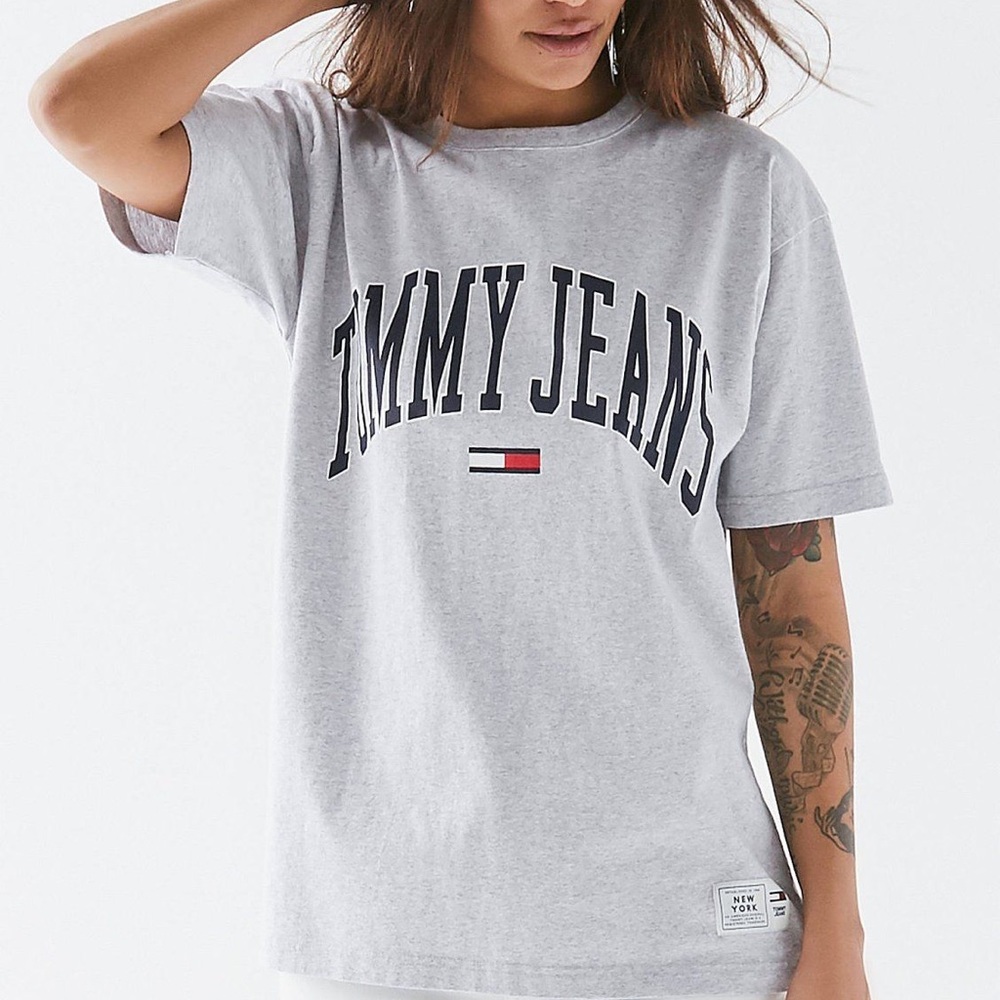 TOMMY JEANS T-SHIRT NOT WORN SIZE M